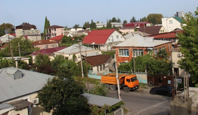 жилье в Абхазии